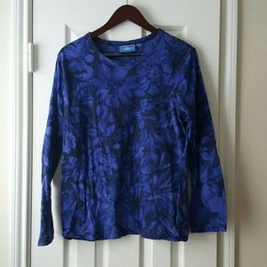 Simply Vera Vera Wang Long Sleeved Blue Tee
