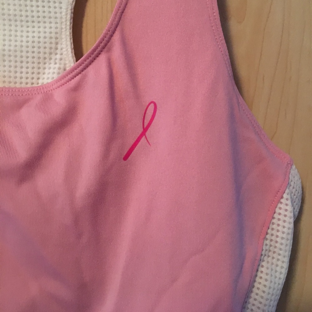 Pink Reebok top - Picture 2 of 4