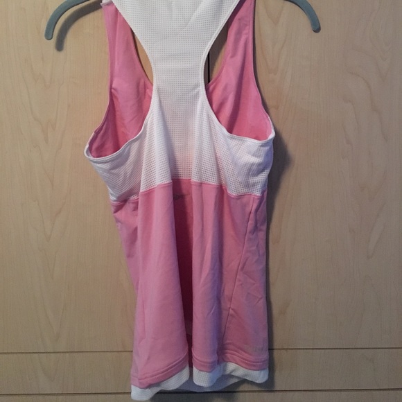 Pink Reebok top - Picture 4 of 4