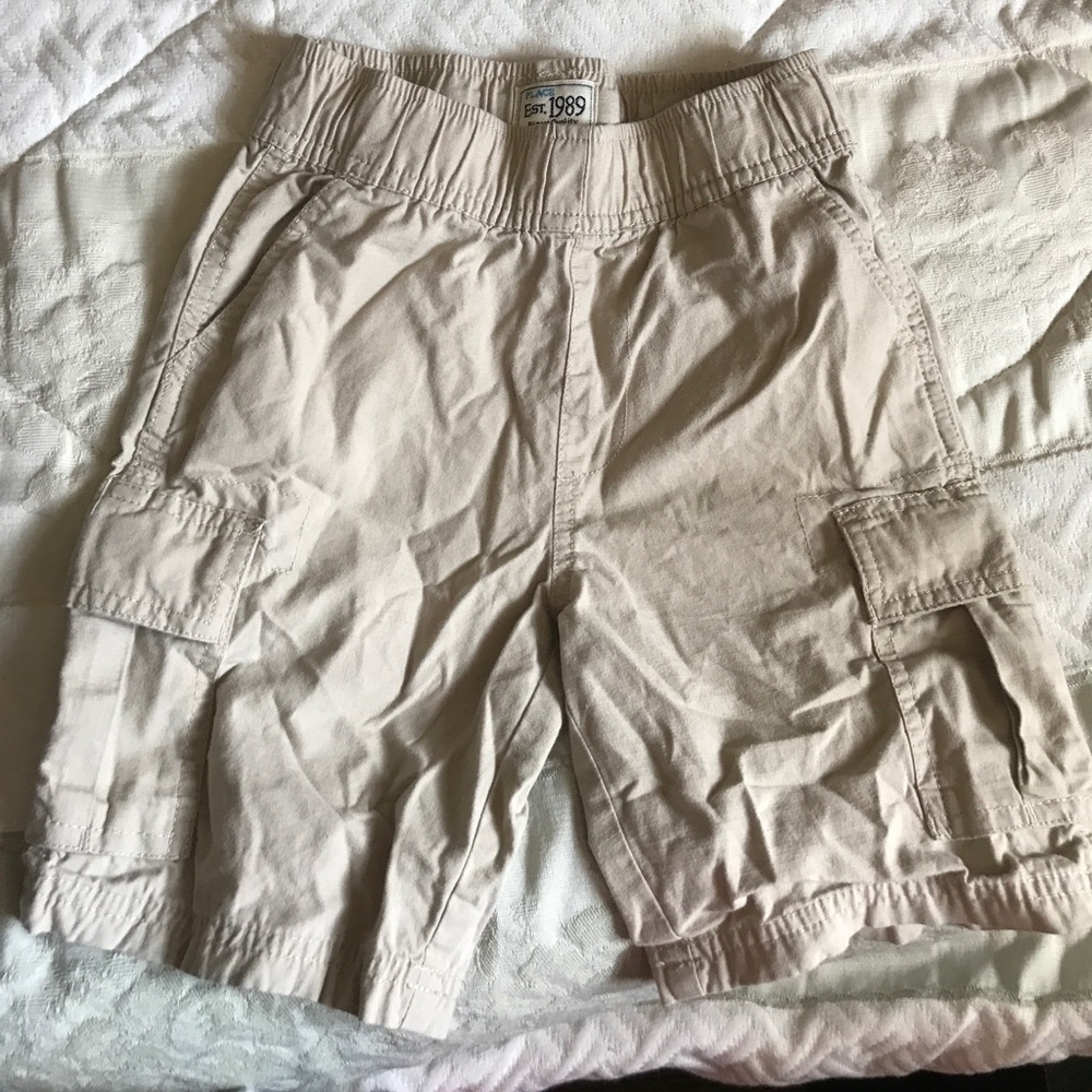 Beige size 6 shorts