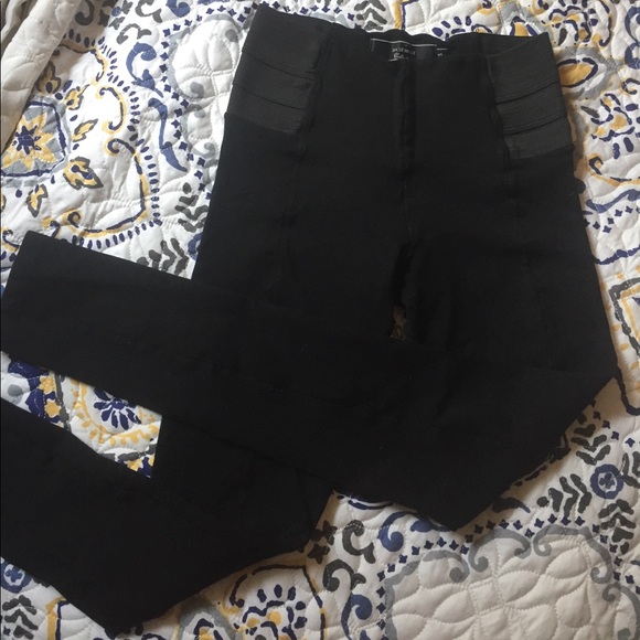 Small black leggings - Picture 1 of 3