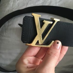 Louis Vuitton men's belt (authentic)
