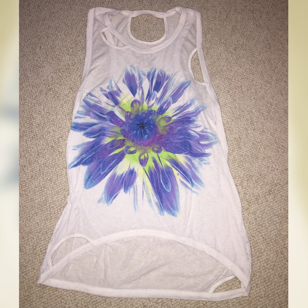 Chaser flower tank top