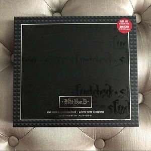 Kat Von D Star Studded Eyeshadow Book