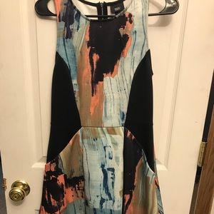 Brand 🆕 Colorful, figure helping dress