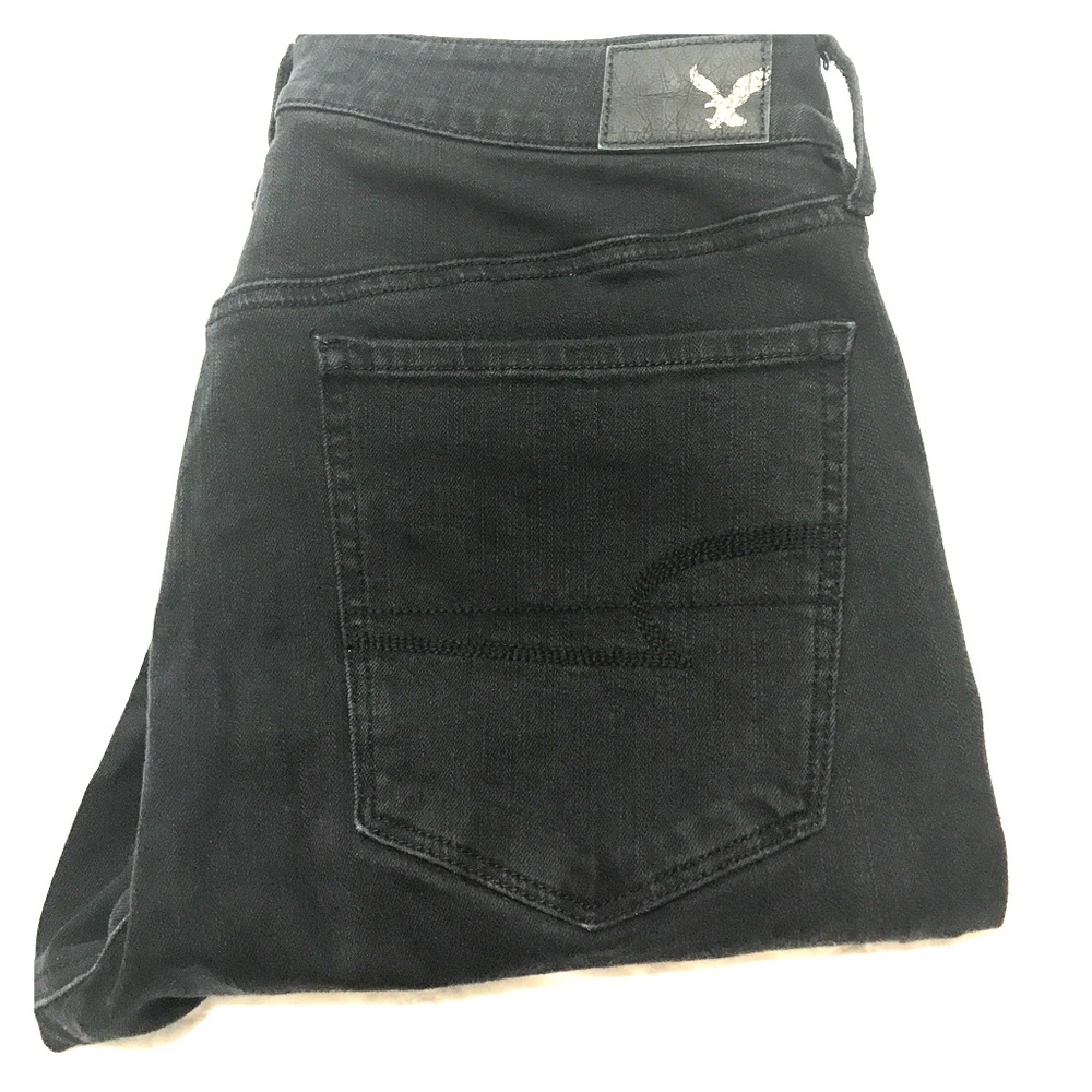 AEO Black High-Rise Jegging