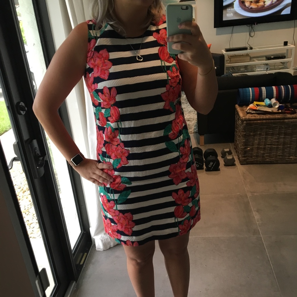 Vinyard vines dress