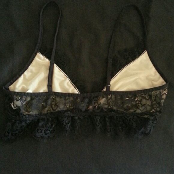 Pacsun Me to We Bralette - Picture 2 of 5