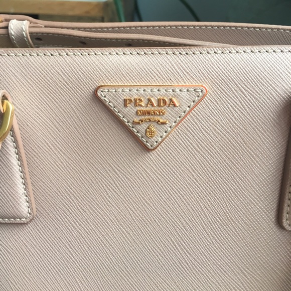 Prada BN1874 Saffiano Lux in Cammeo - Picture 3 of 8