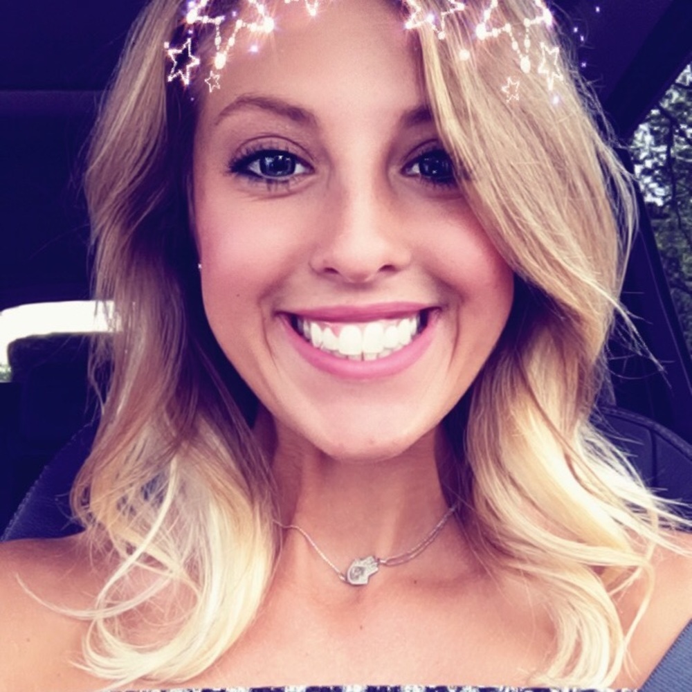 Meet your Posher, Molly