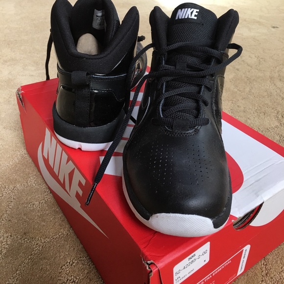 Nike Shoes - Nike High Top Sneaker