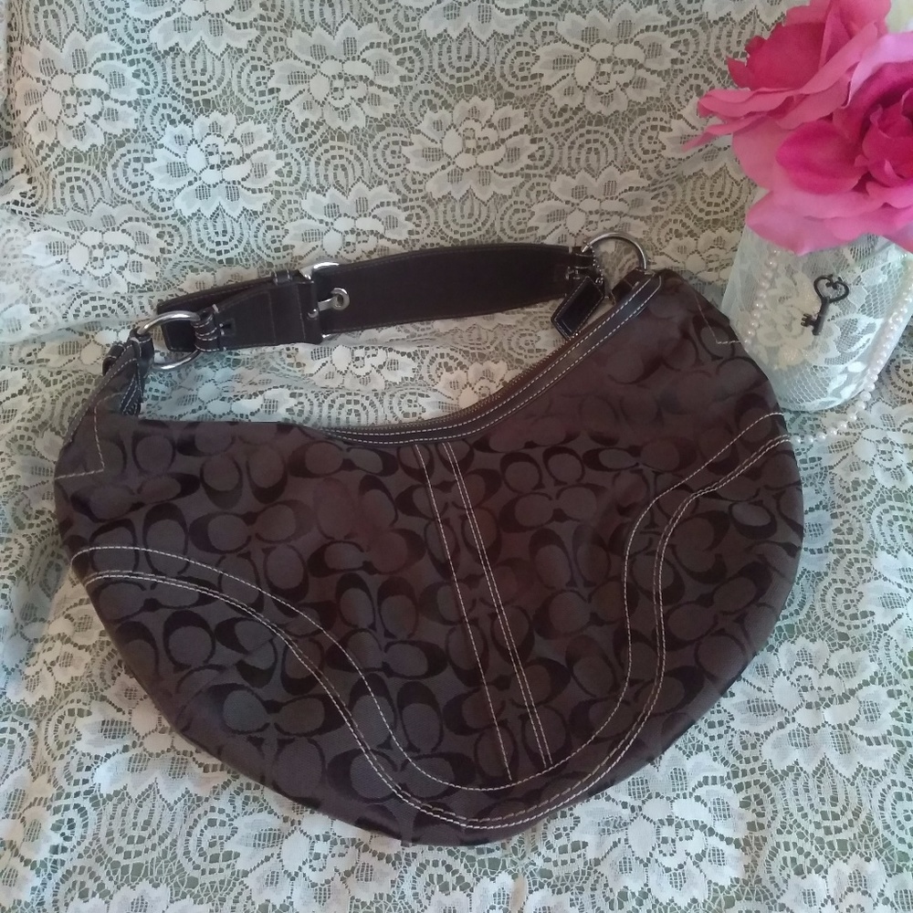 Coach Signature HoBo Bag