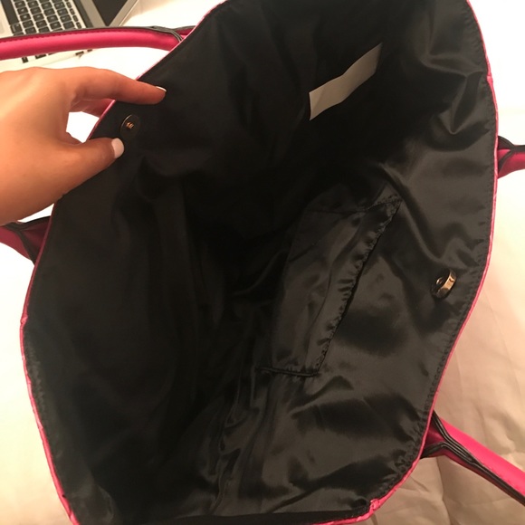 Pink tote - Picture 2 of 2