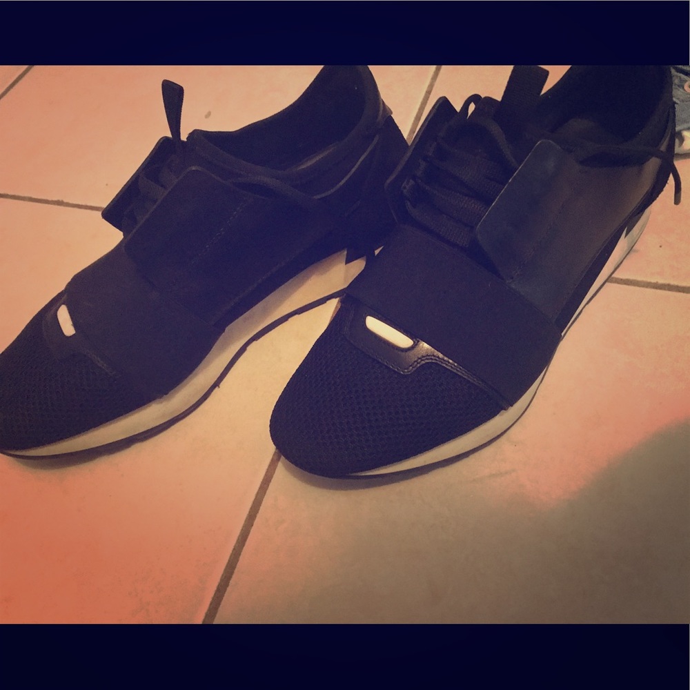 Lightly used balenciaga sneakers