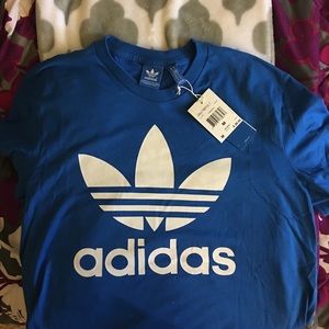 Adidas tshirt