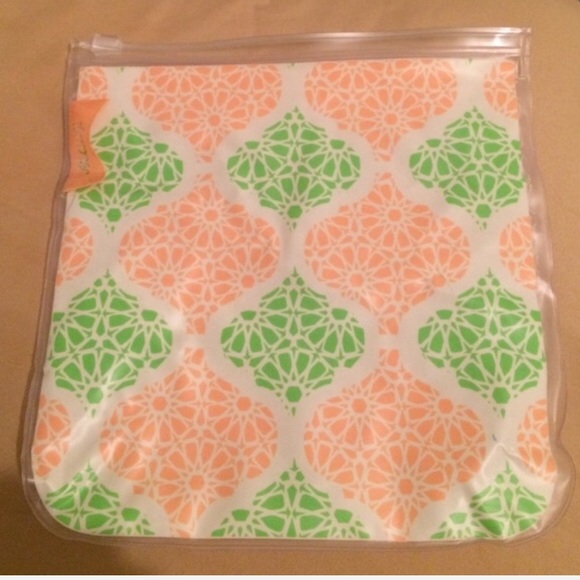 Maaji Handbags - ⭐️🌟🔽BOGO 🏆HP Maaji bag NEW