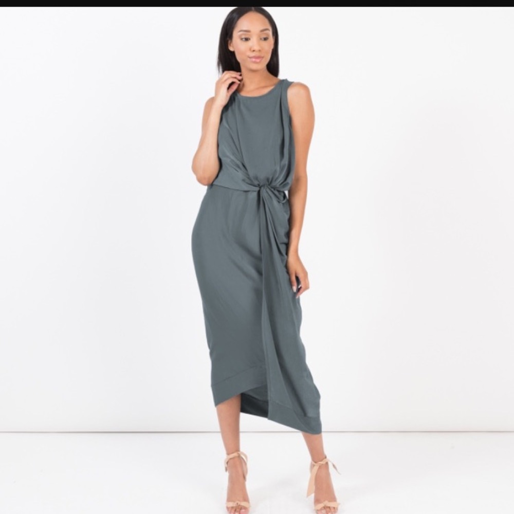 NWOT Modern Citizen Amalia knot-front dress