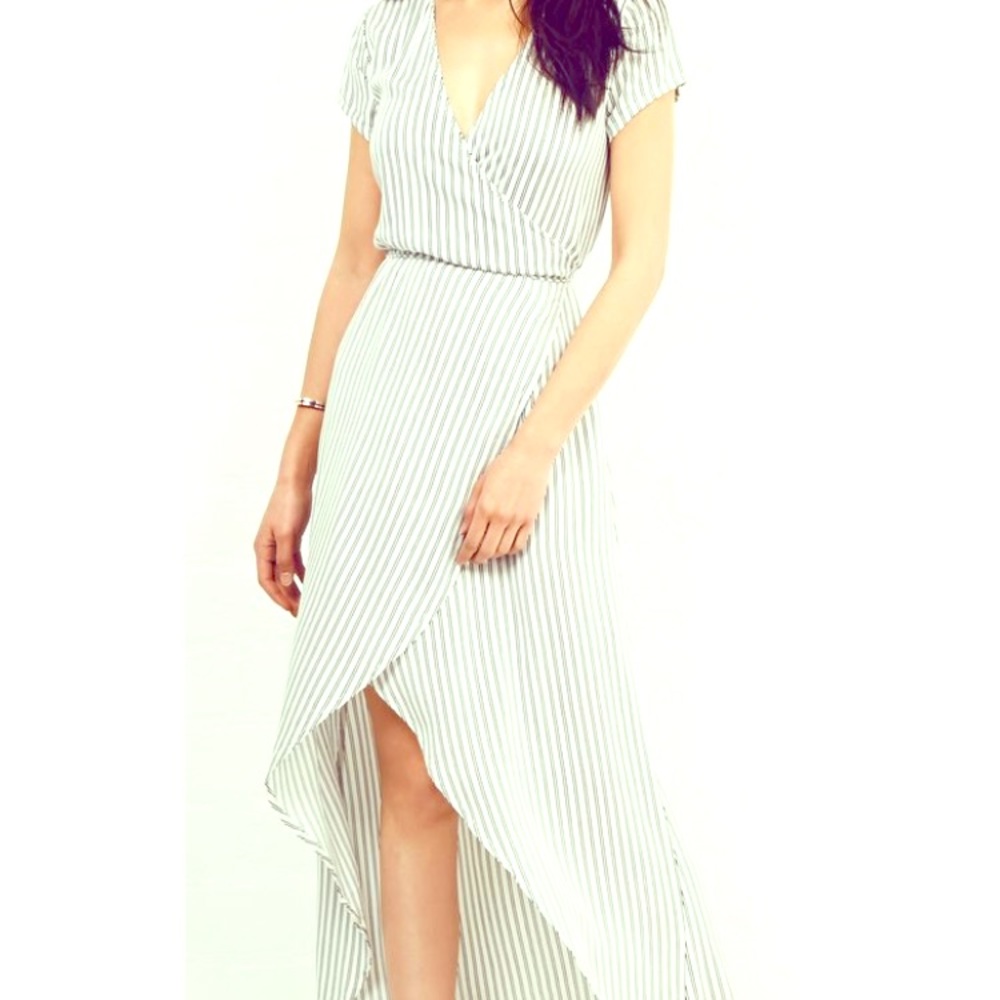 Faithfull the Brand- Lulu wrap dress- white/blue