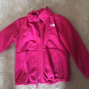 North Face sweatshirt in great condition!