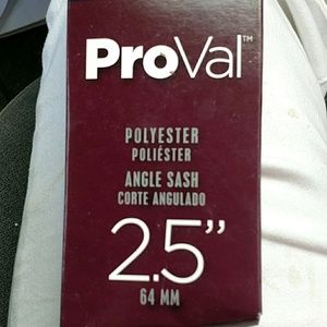 Meet your Posher, Leanne