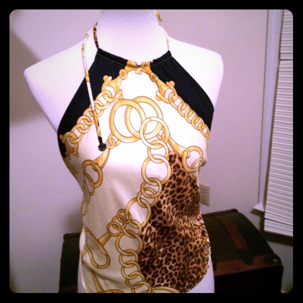 Dressy Navy and Gold Halter Top
Made in Italy 🇮🇹🍕🍷❤️