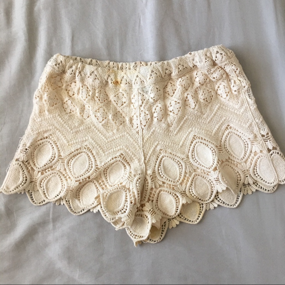 FOREVER 21: Boho shorts