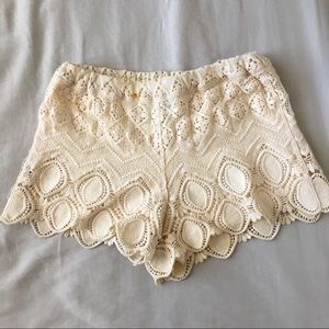 FOREVER 21: Boho shorts
