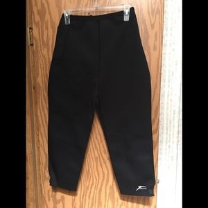 NWT Delfin Compression Workout Black Fitness Pants