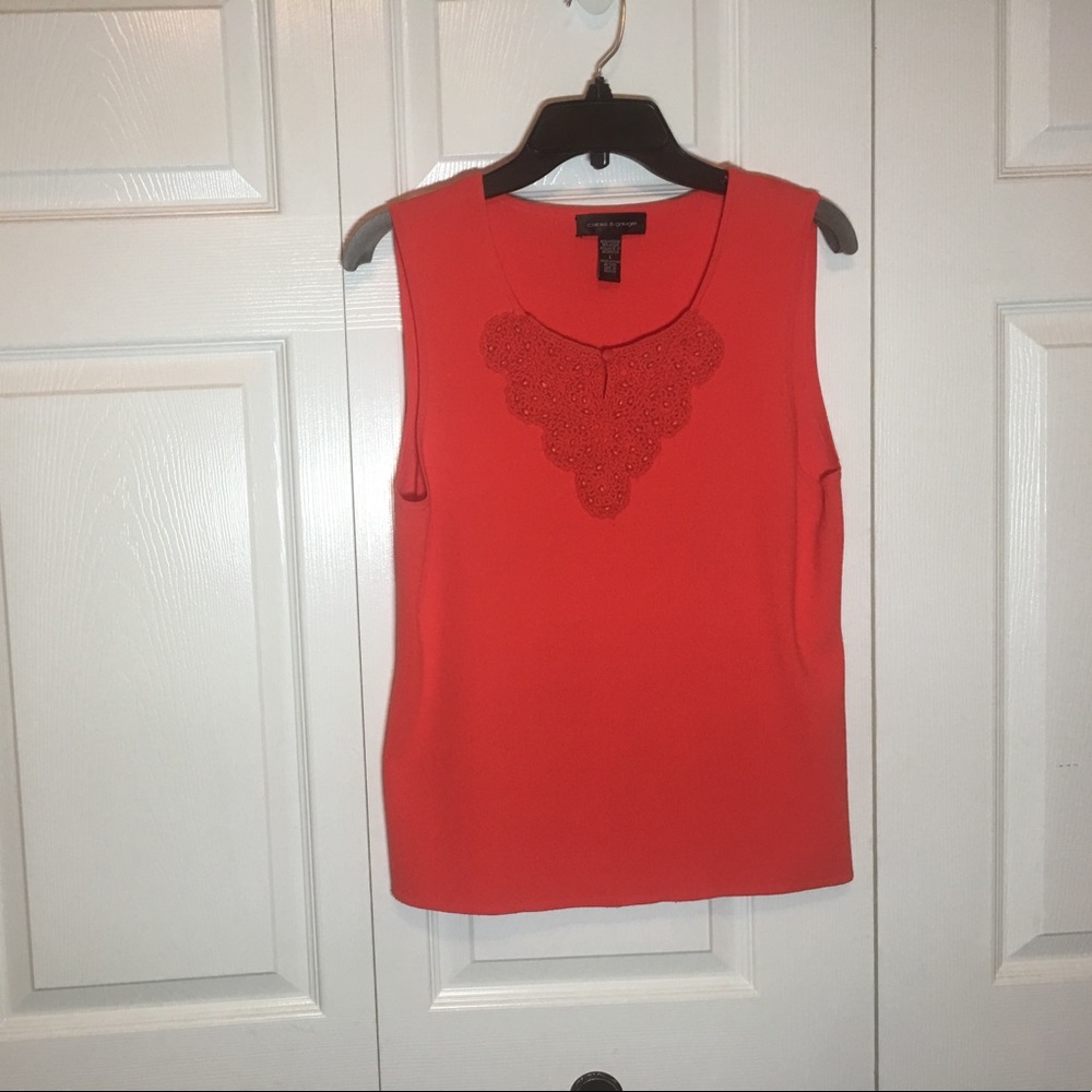 Cable &Gauge ladies shell top