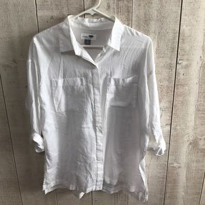 NWOT Old Navy Womens Boyfriend White Shirt