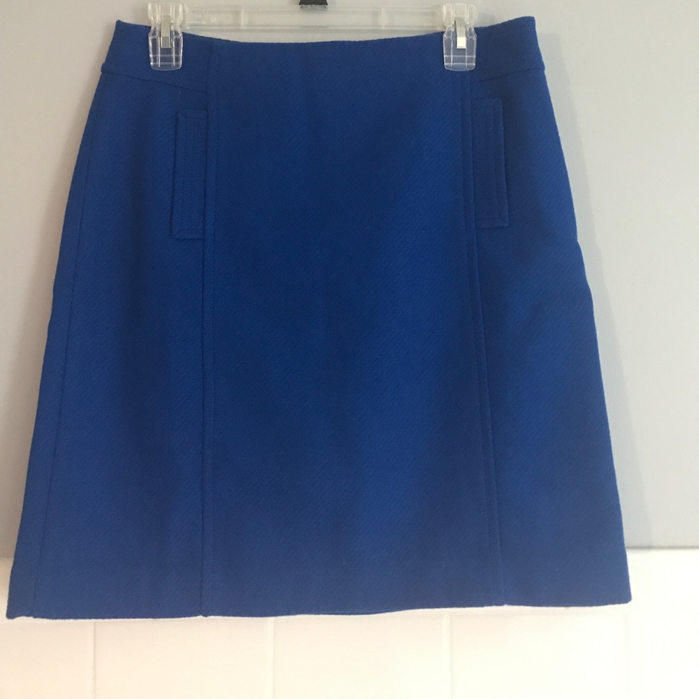 🆕 ⭐️Talbots⭐️ NWT skirt. Size 4