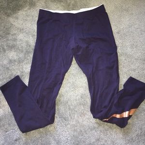 Nike purple running leggings. Hardly ever worn.