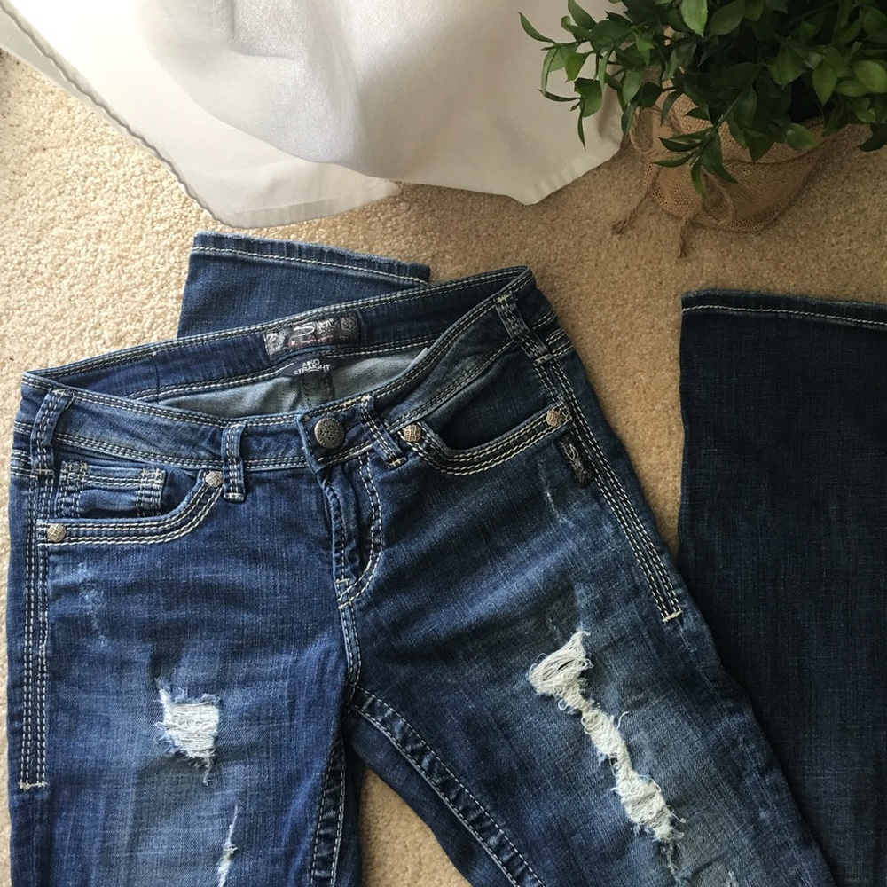 Silver Jeans Aiko straight legged jeans.