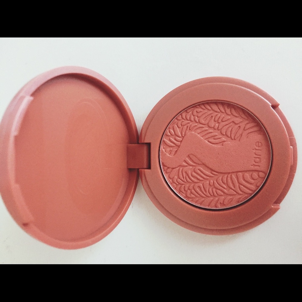 Tarte Amazonian Clay 12-hour Blush in Paaarty