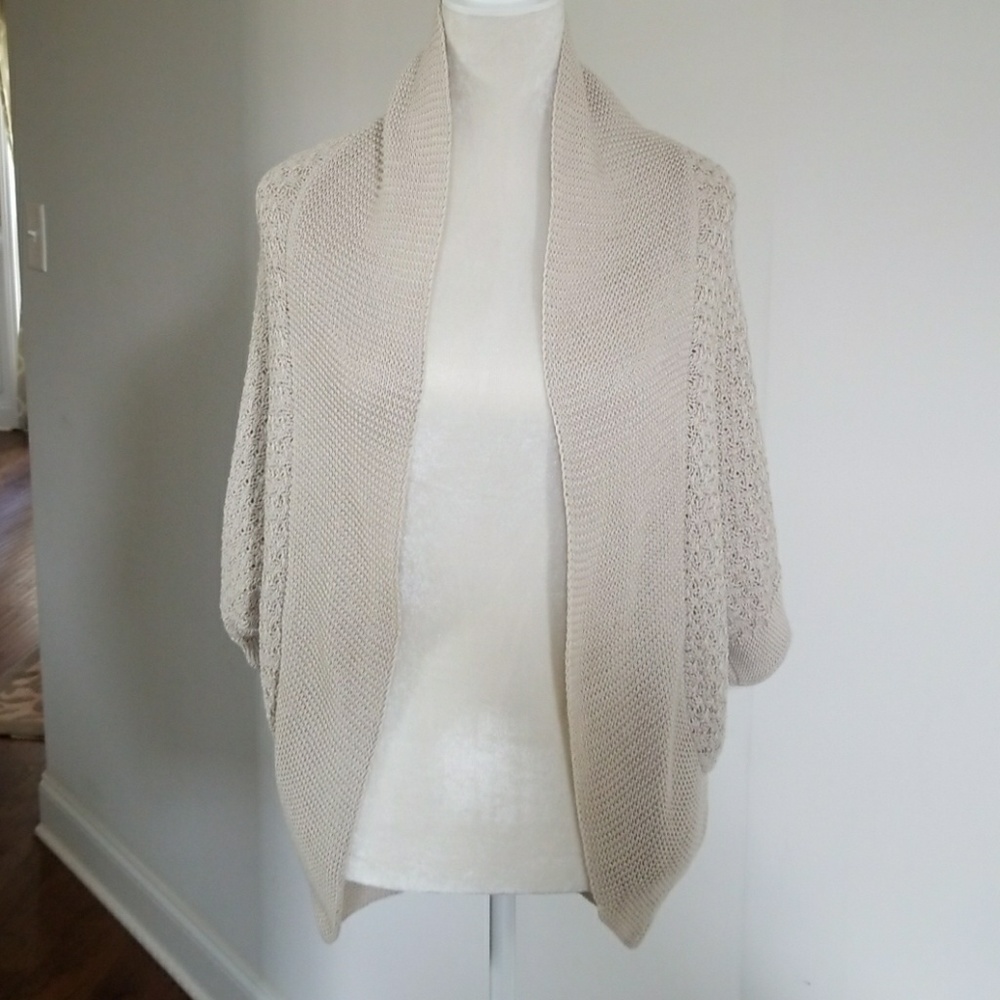 Zara knit, beige kimono cardigan.