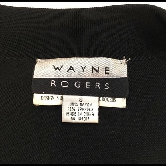 Wayne Rogers Black Flare Sleeve Tie Front Sweater - Picture 4 of 4