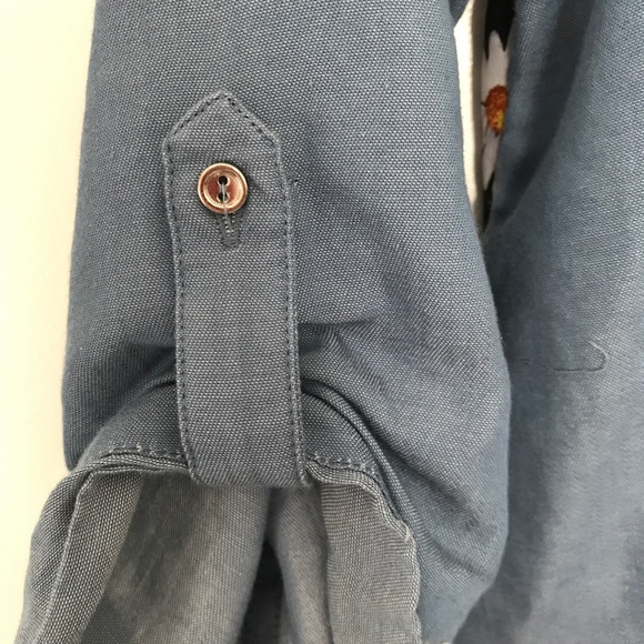 Cropped Blouse - Picture 6 of 7