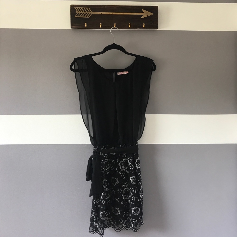 🆕NWOT Candie's Black and Silver Lace Dress