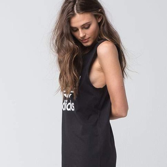 adidas // classic tank dress - Picture 4 of 5