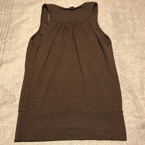 Brown Sleeveless Shirt - Picture 3 of 3