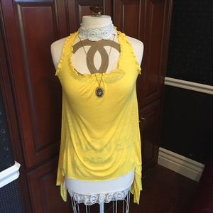 🌼 Isabella Rodriguez Yellow Tank Top