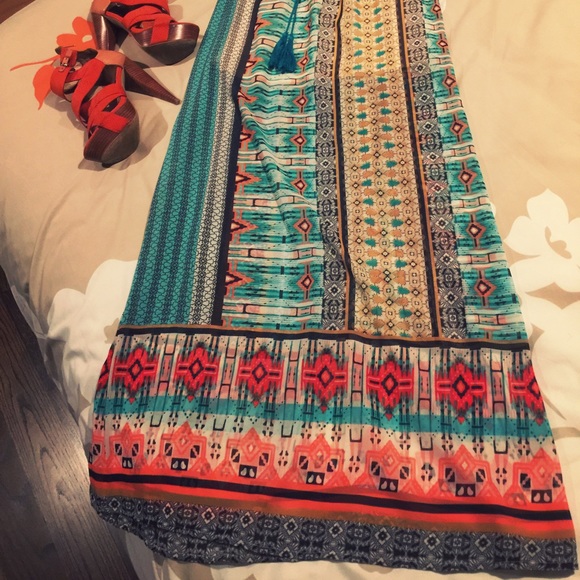 Flying Tomato strapless maxi - Picture 2 of 5