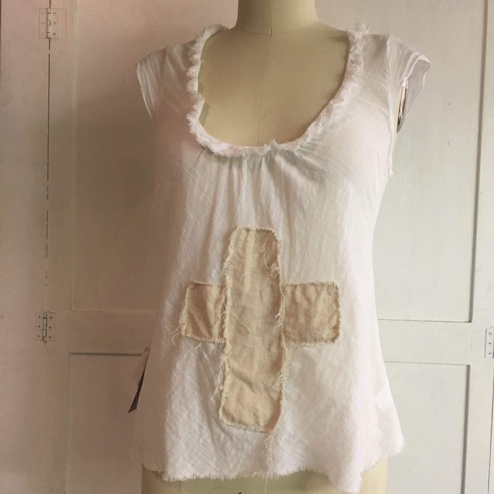 Sold ❤️ Cross Tank, Raw Edge~ - Picture 4 of 4