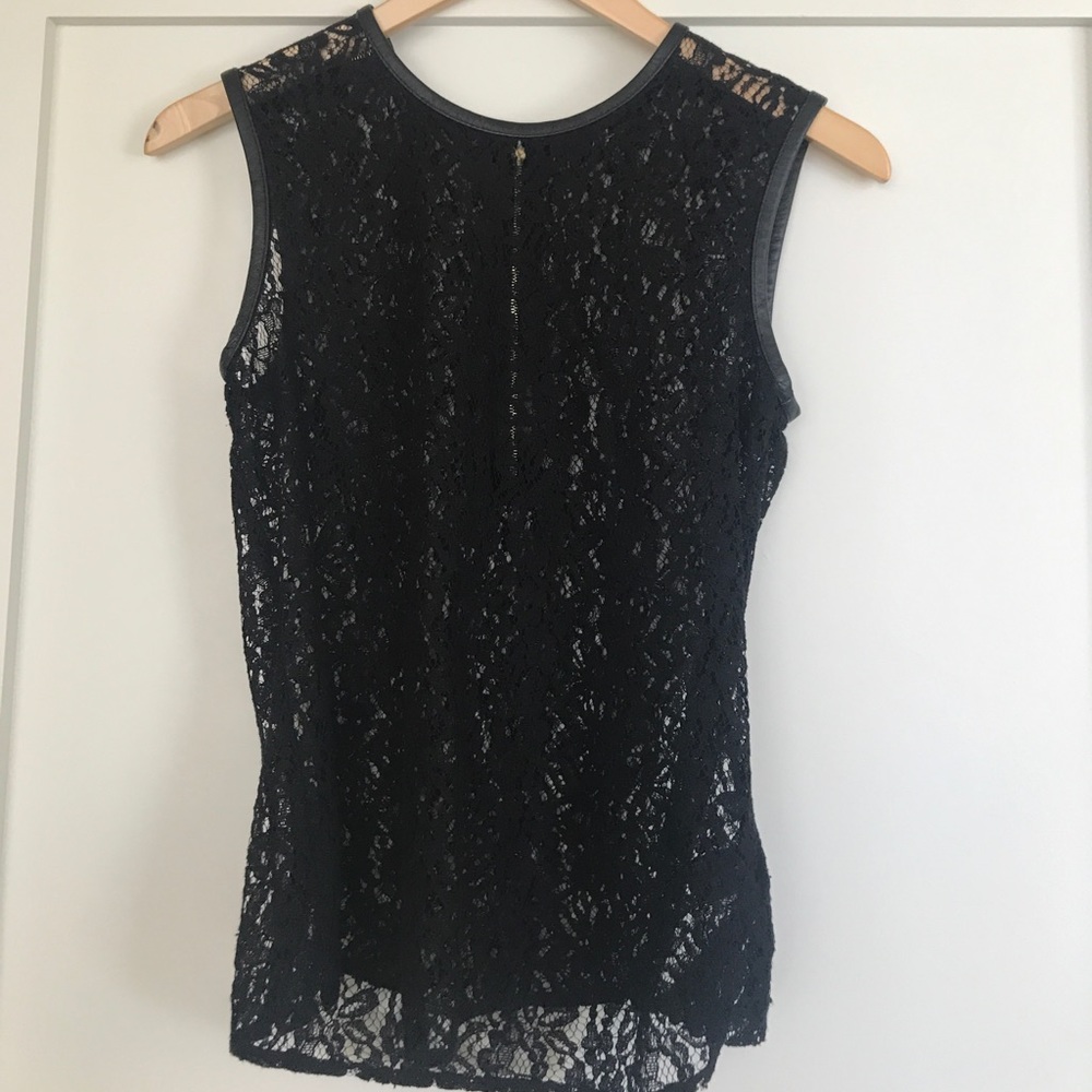 Sleeveless black lace floral top