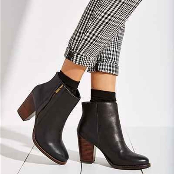Shoes - Zip Block Heel Ankle Boot