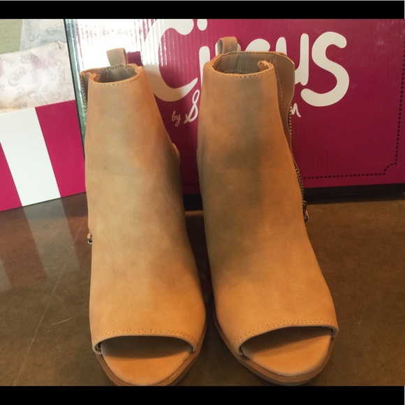 Sam Edelman Shoes - Sam edelman open toe booties worn once