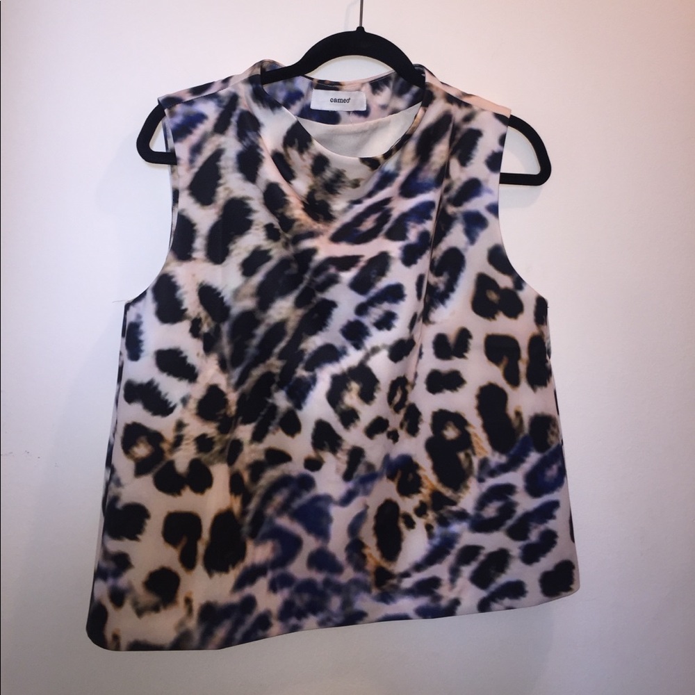 Cameo neoprene leopard top
