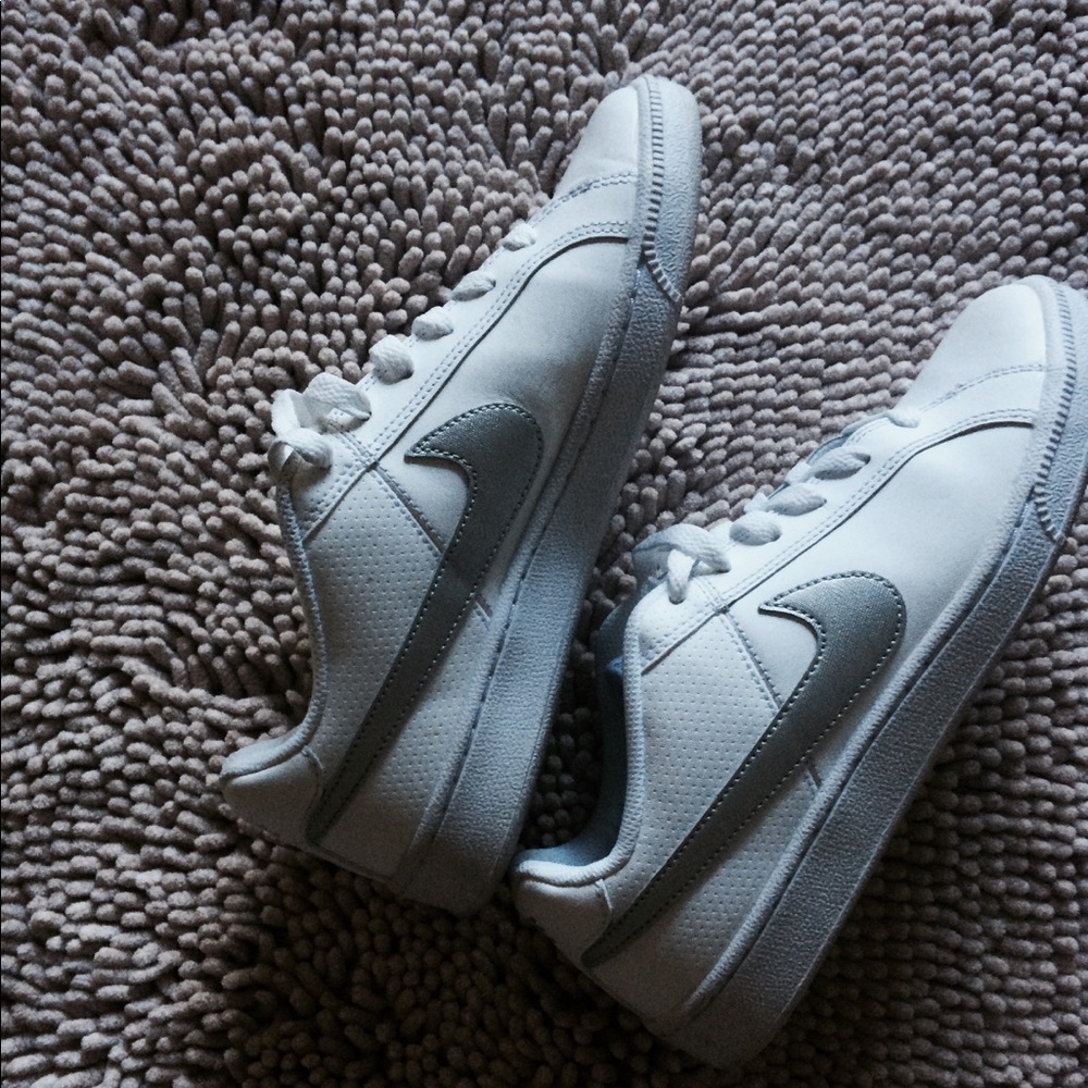 👟Nike Court Royale sneakers