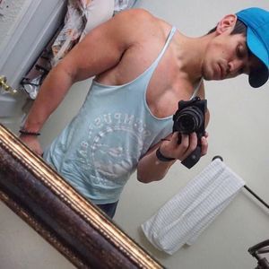 Meet your Posher, Alex