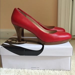 Red Nine West Heels